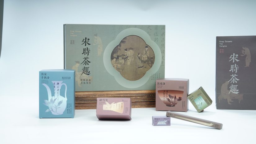 Jingbaiwei Traditional Matcha Tea Set - Includes Canned 50g matcha powder, Whisk, Spoon, Bowl & Stand – Modern & Classic